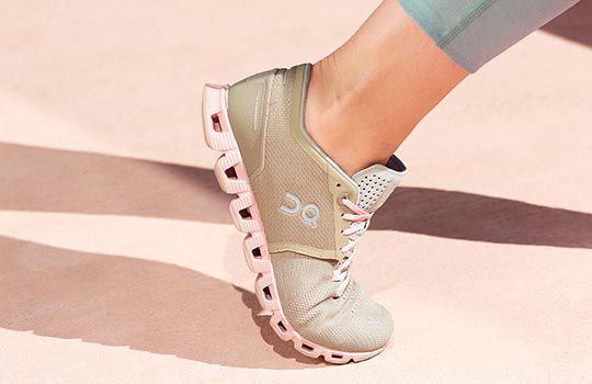 On Joggingschuhe für Frauen in Solothurn kaufen.